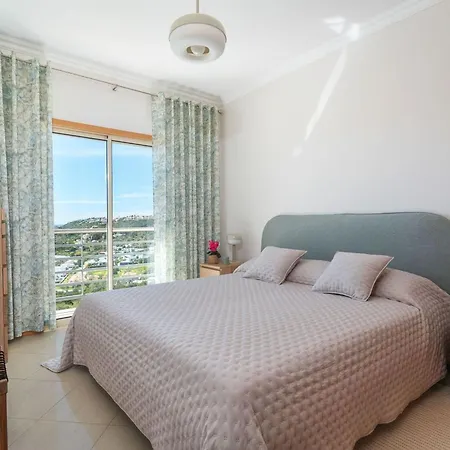 Elena 2 Mit Blick Auf Wasser By Interhome *